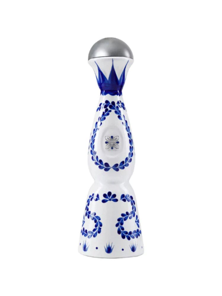 Clase Azul Reposado Tequila, 750mL bottle on white background.